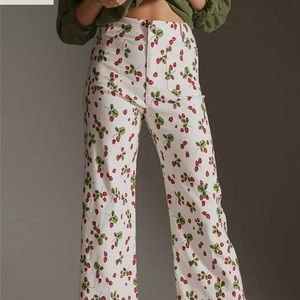 Anthropologie/Maeve Strawberry Cropped Pants